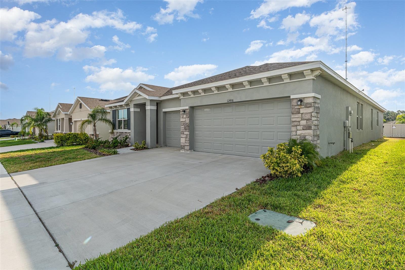 12436 SHINING WILLOW STREET