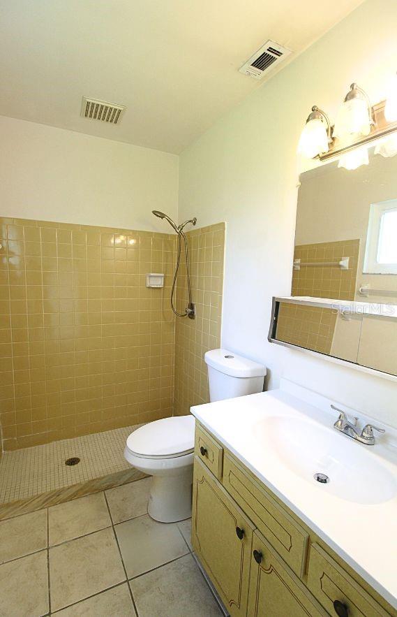 PORT CHARLOTTE SUB 40 - Residential Lease