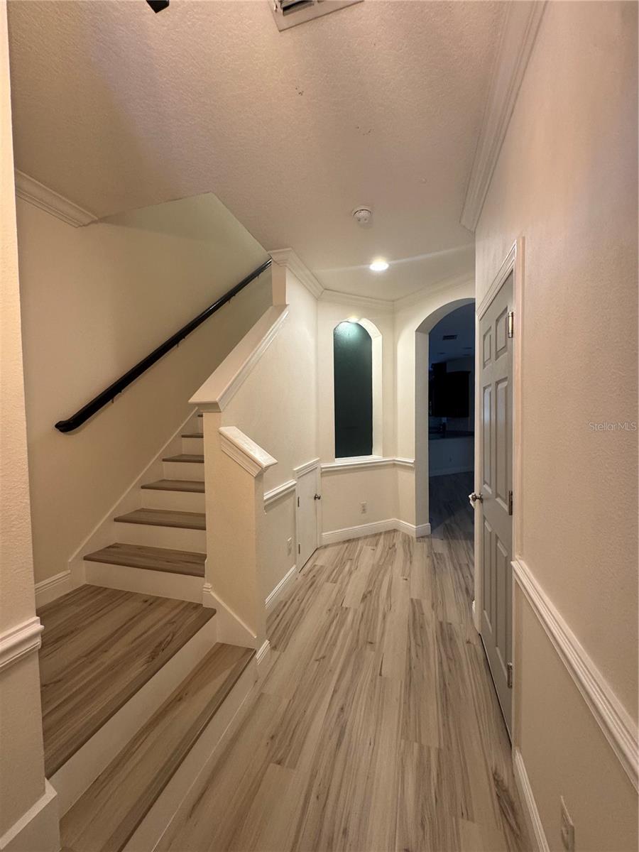 1504 MERLOT COURT
