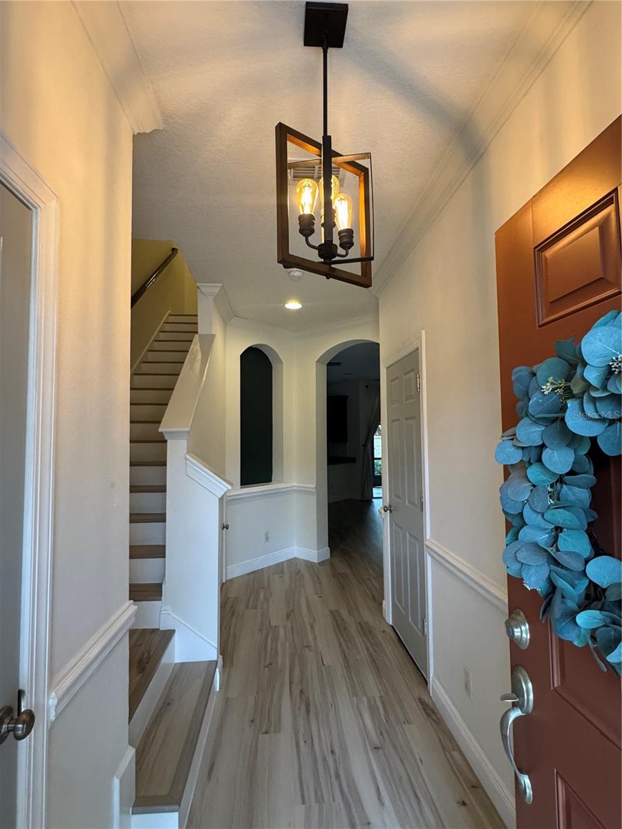 1504 MERLOT COURT
