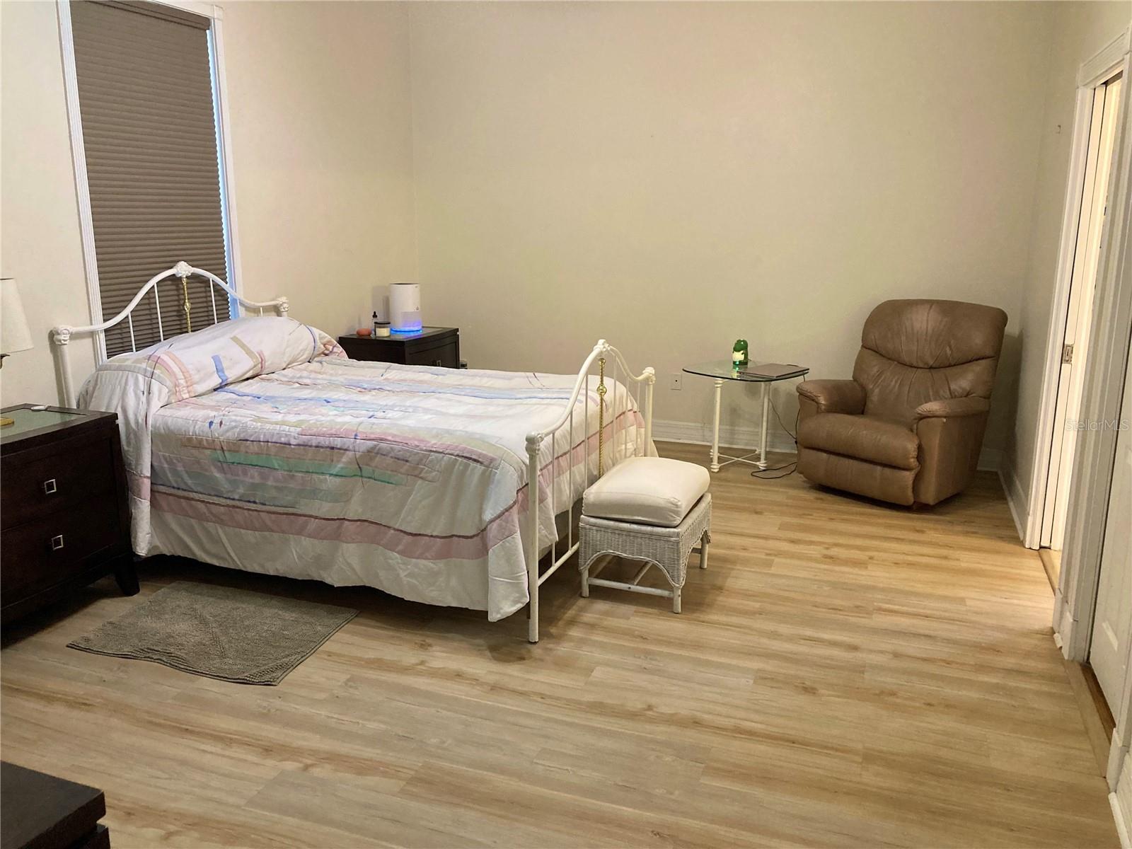 FAIRCHILD OAKS PH 1 - Residential