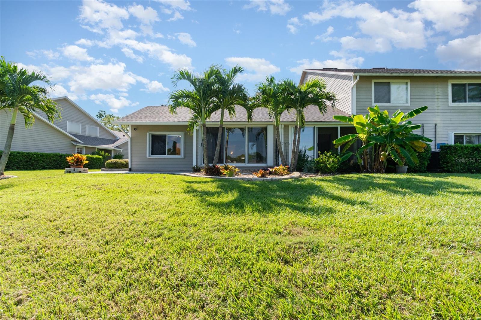 SPRUCE CREEK FLY IN - Residential