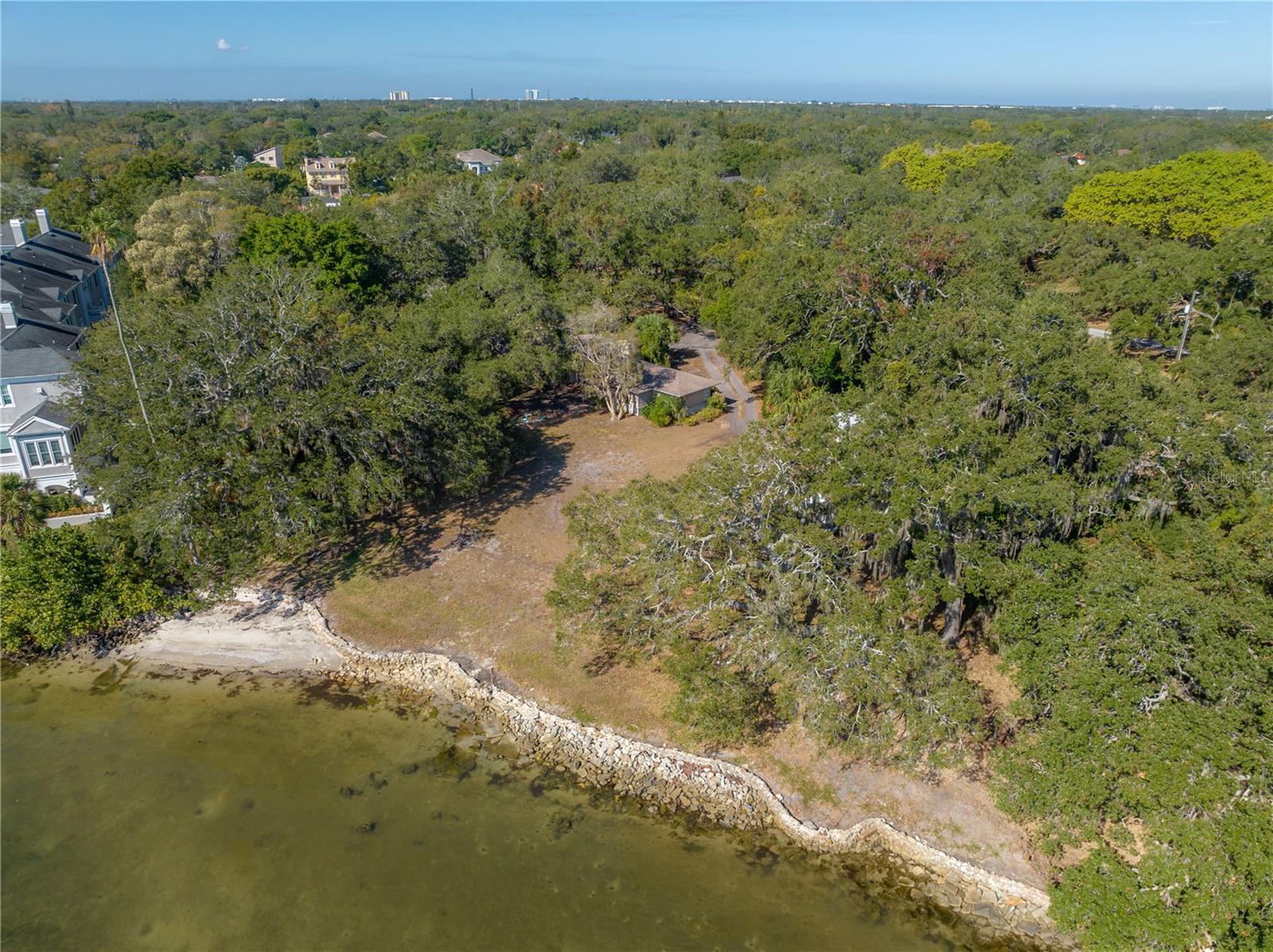 SHELL POINT - Land