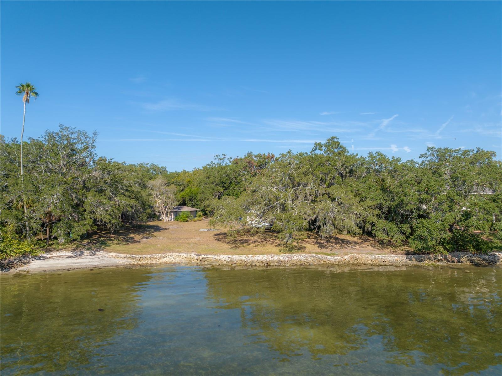 SHELL POINT - Land