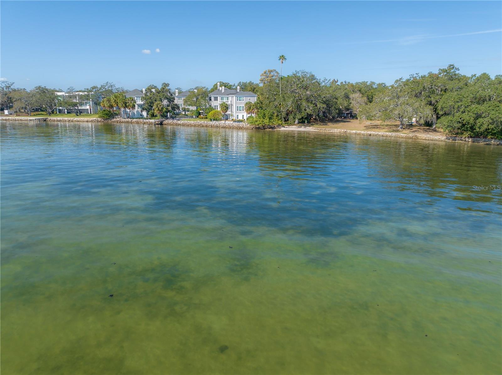SHELL POINT - Land