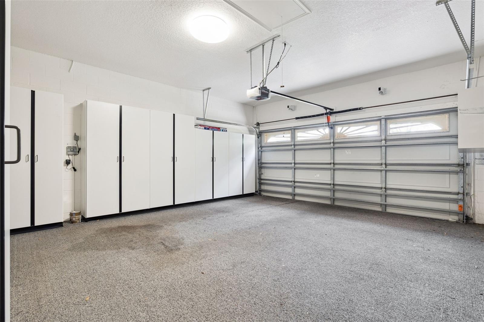 SEVILLE CHASE - Residential