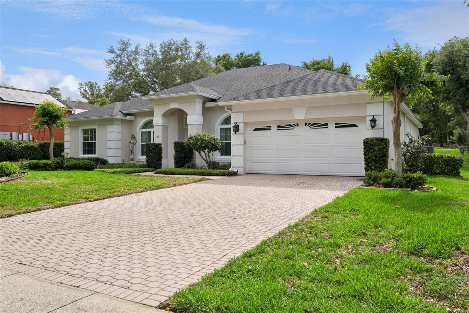 SEVILLE CHASE - Residential