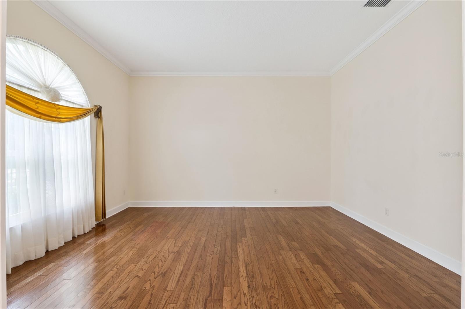 SEVILLE CHASE - Residential