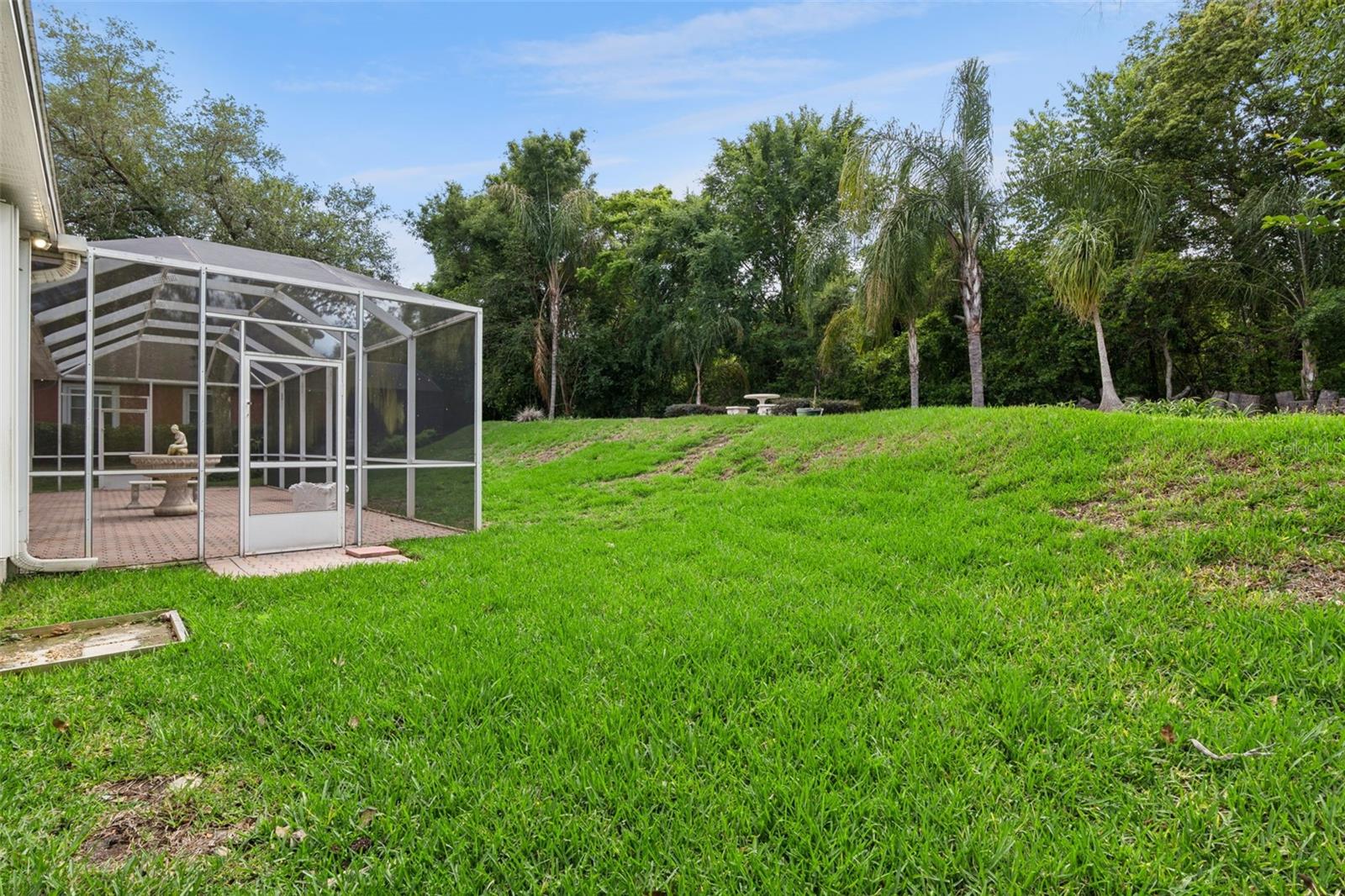 SEVILLE CHASE - Residential