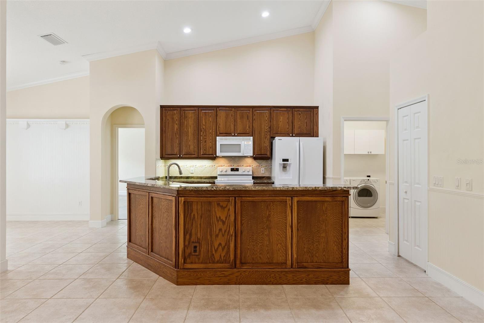 SEVILLE CHASE - Residential