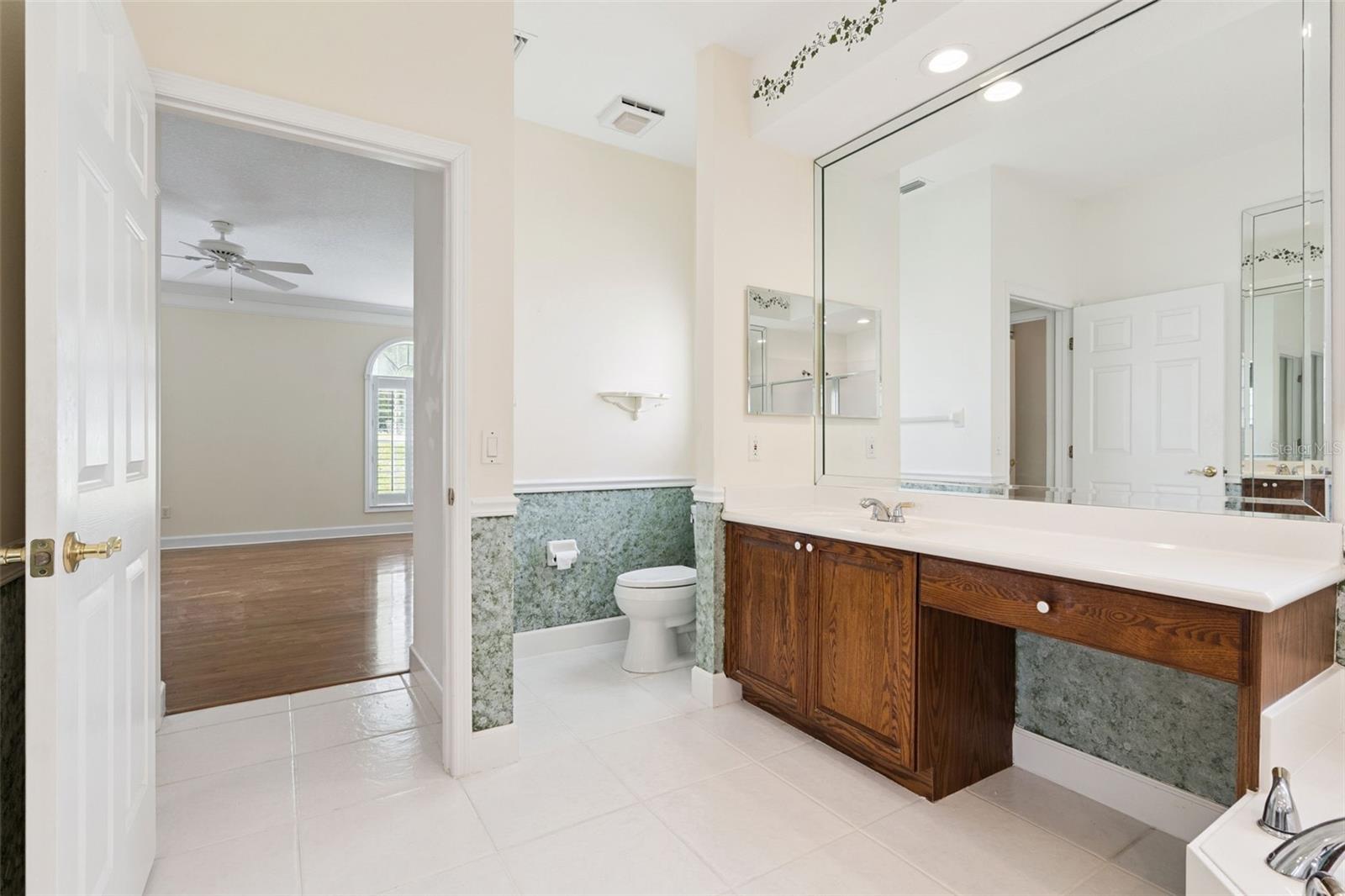 SEVILLE CHASE - Residential