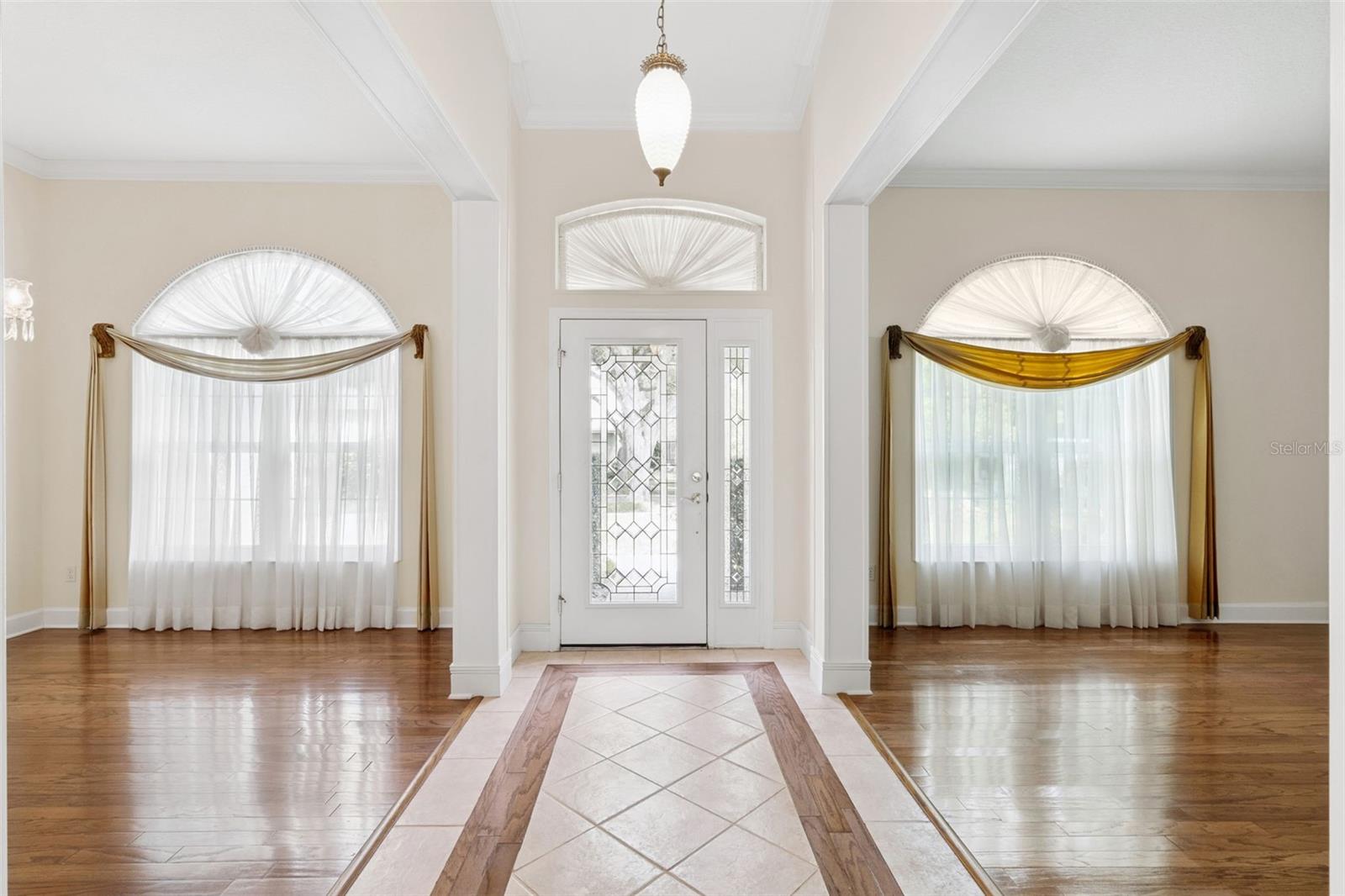 SEVILLE CHASE - Residential