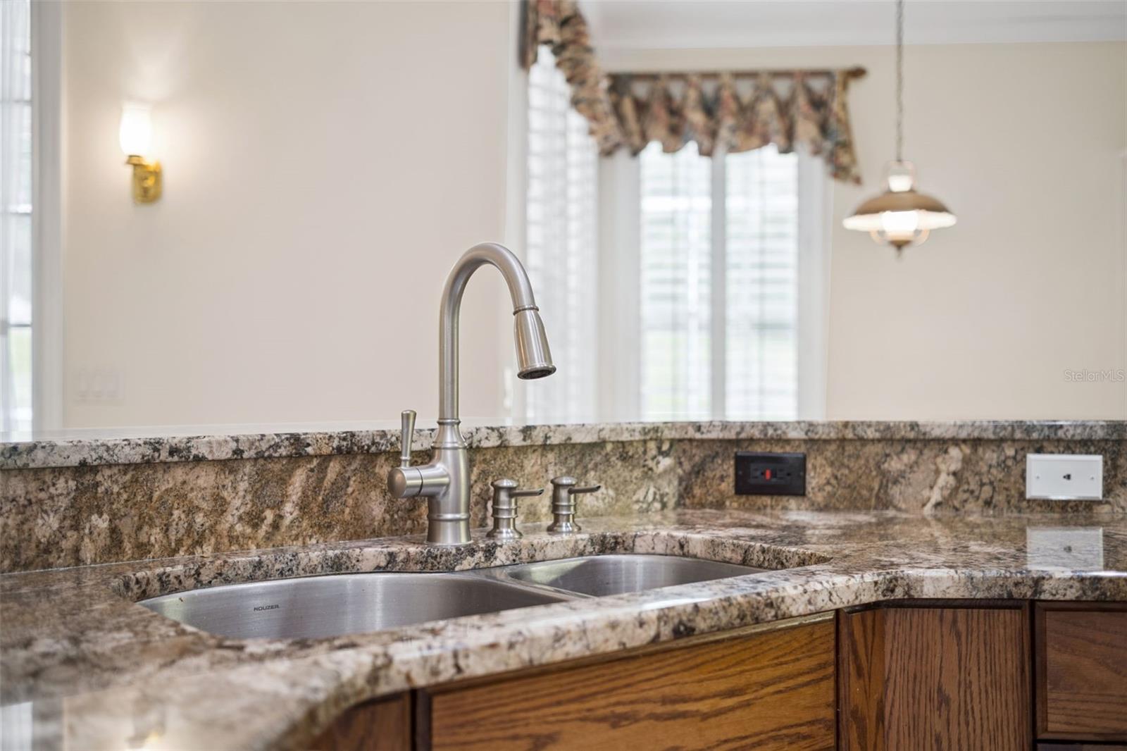 SEVILLE CHASE - Residential