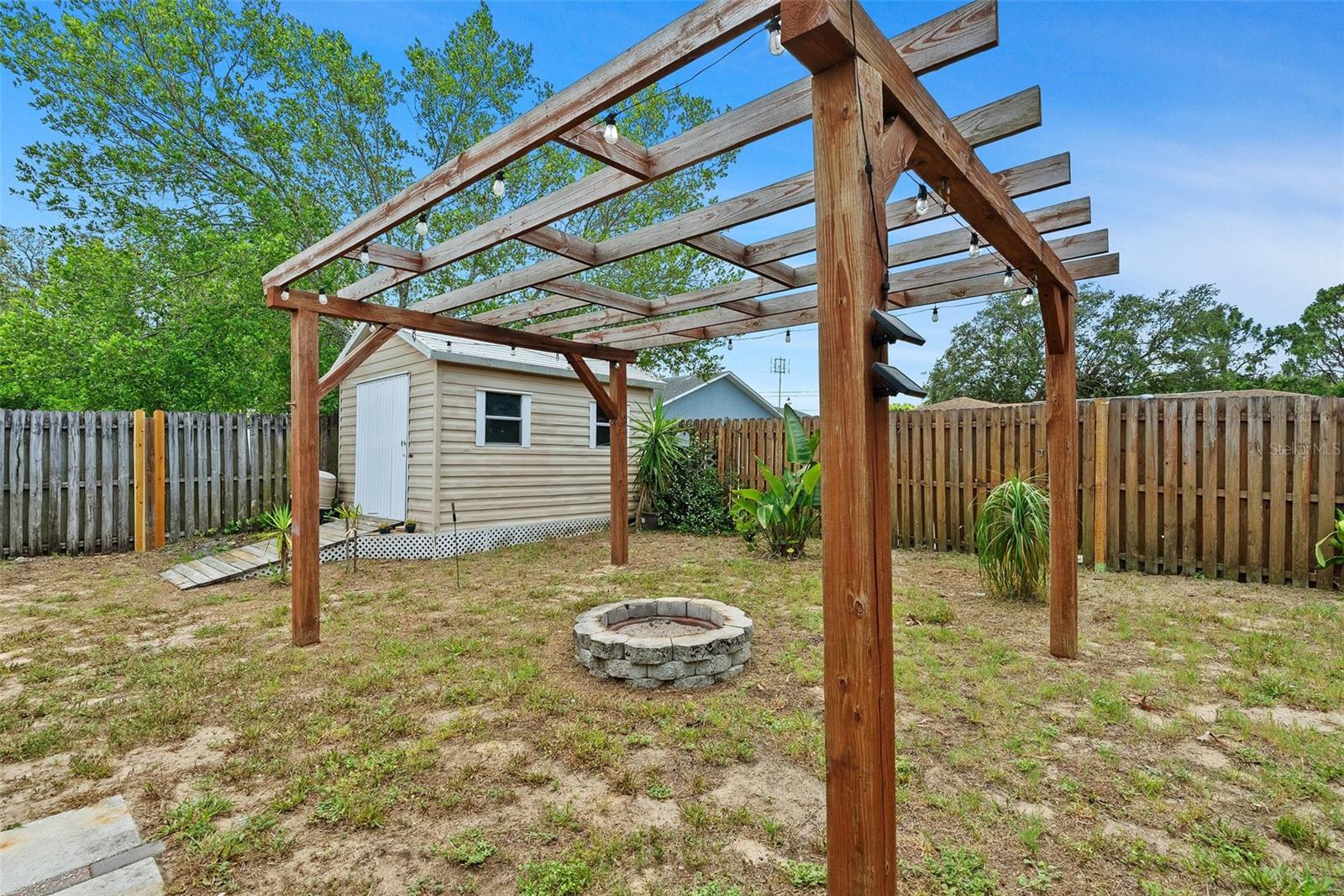 SPRING HILL - Residential Lease