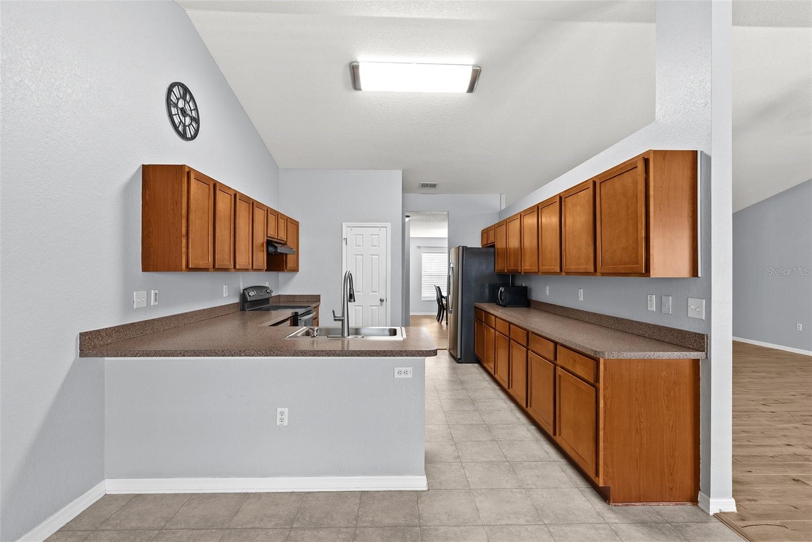 SPRING HILL - Residential Lease