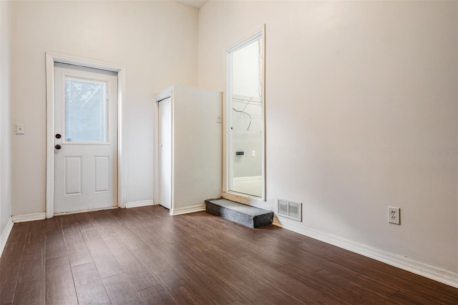 BENT TREE ESTATES - Residential Lease