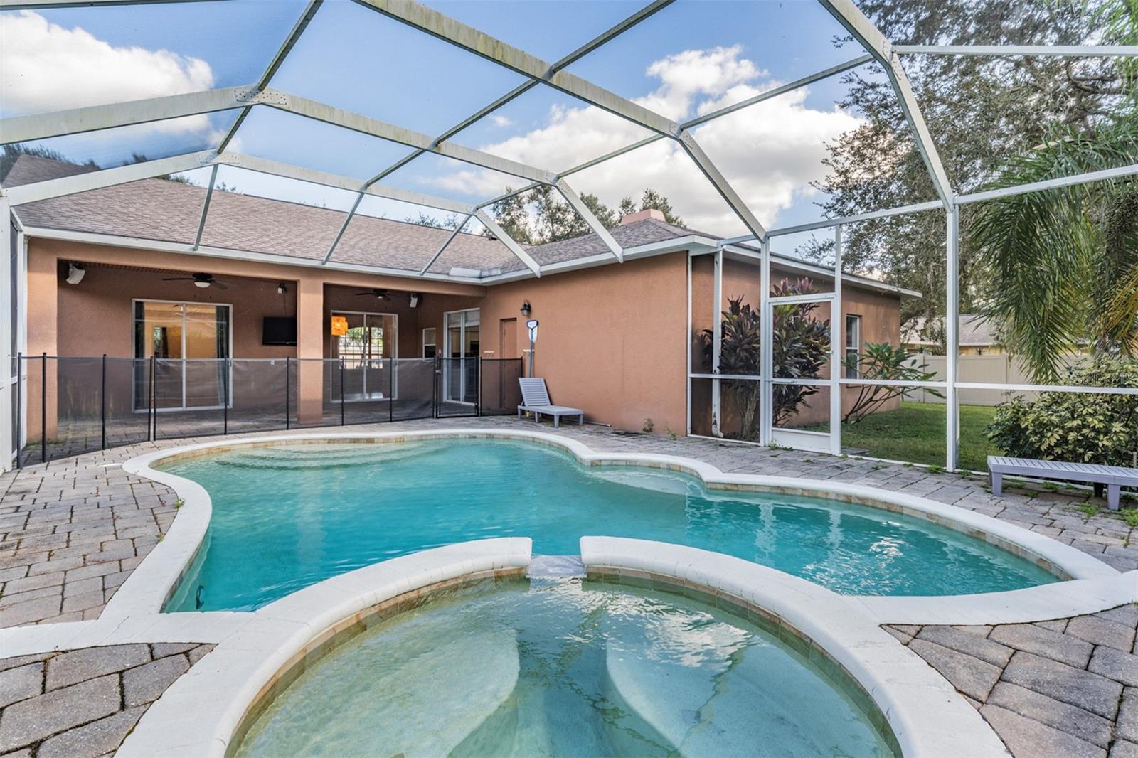 BENT TREE ESTATES - Residential Lease