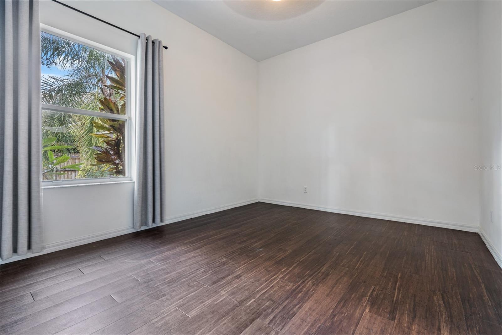 BENT TREE ESTATES - Residential Lease