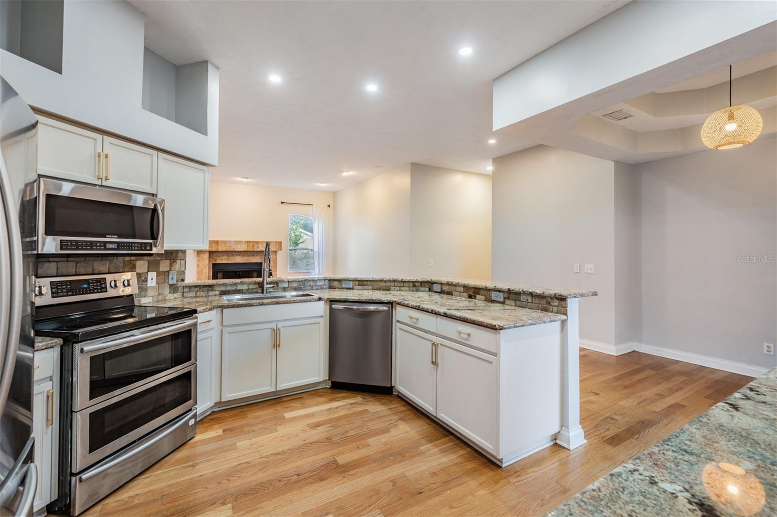 BENT TREE ESTATES - Residential Lease