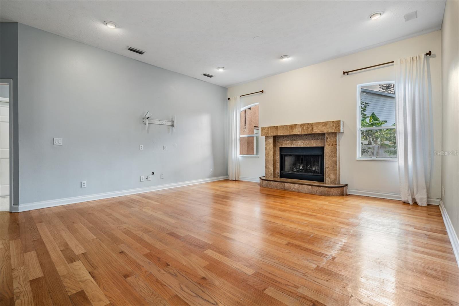 BENT TREE ESTATES - Residential Lease