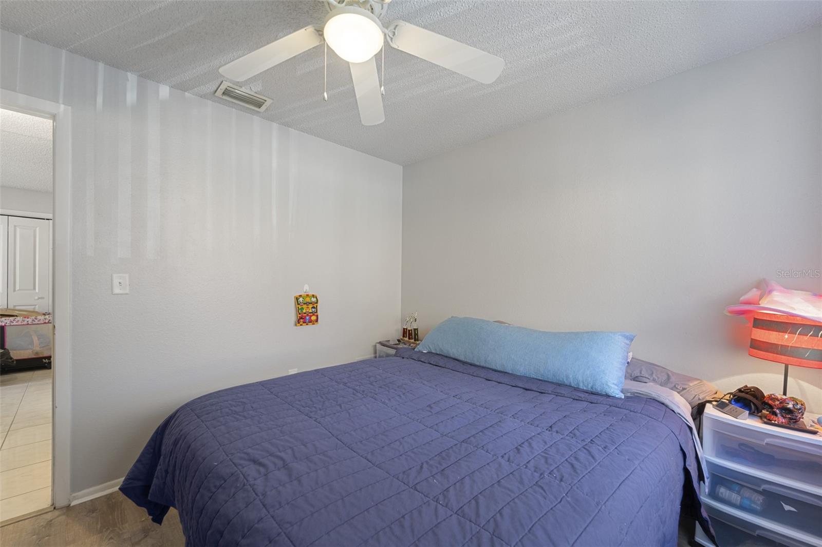 BEACON LAKES CONDO 05A - Residential