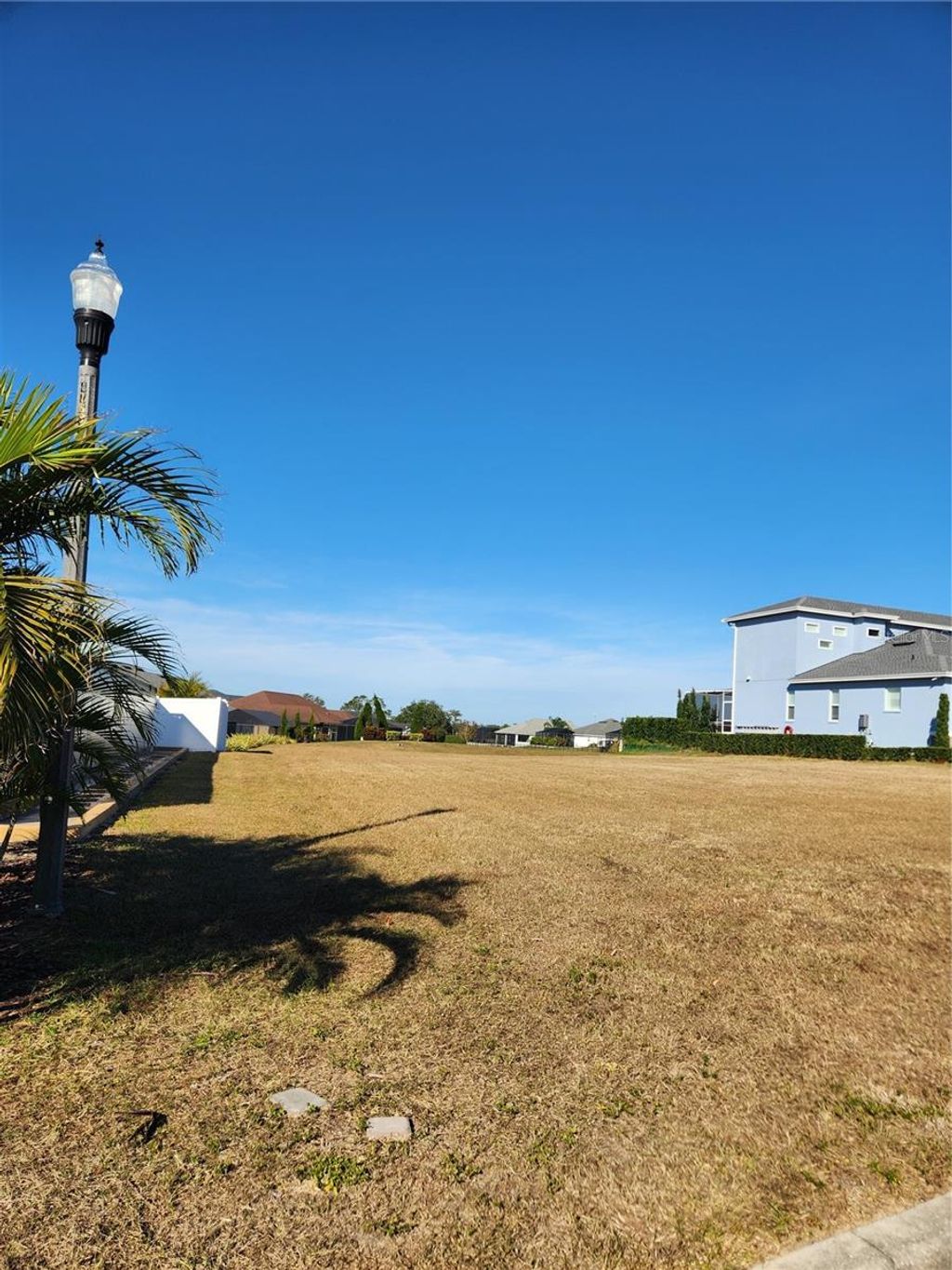 Photo of 3334 Shore Drive, Lakeland, FL 33812 (MLS # L4949287)