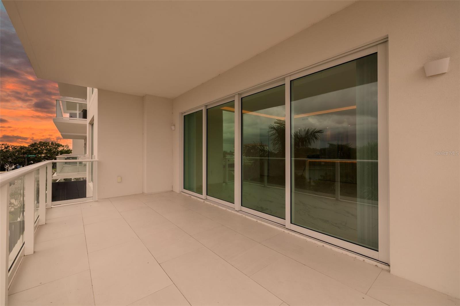 SERENA BY THE SEA - Residential