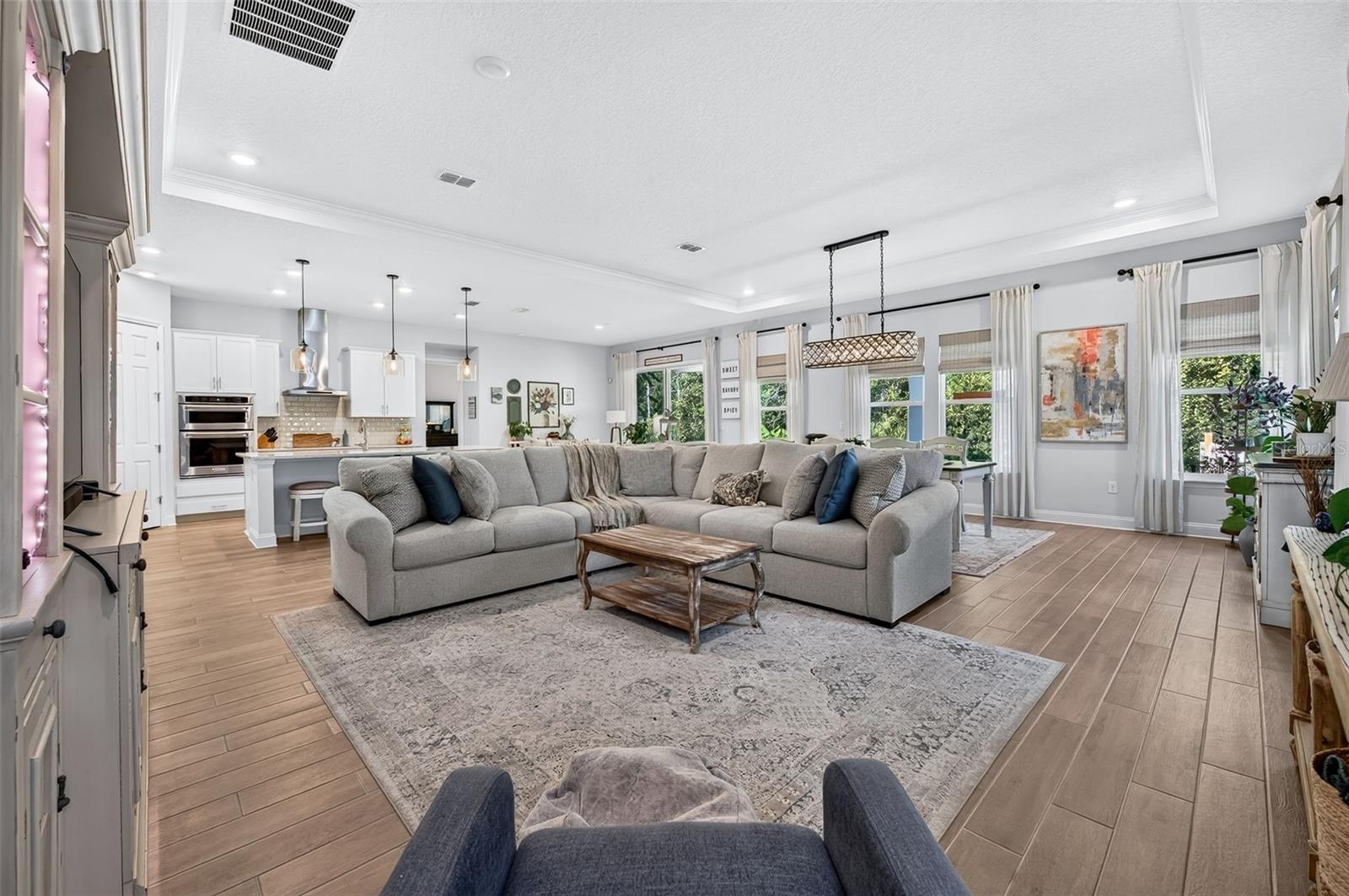 53 ASHFORD LAKES DRIVE