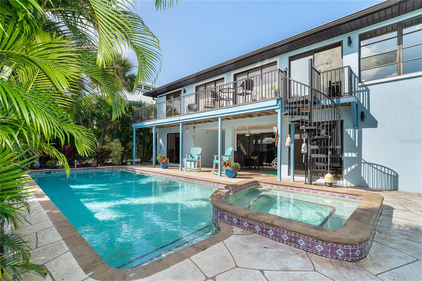PALM POINT - Residential