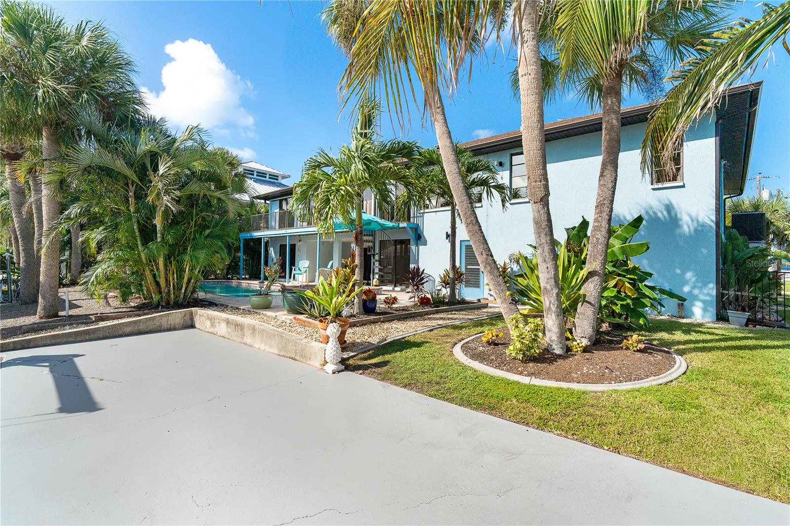 PALM POINT - Residential