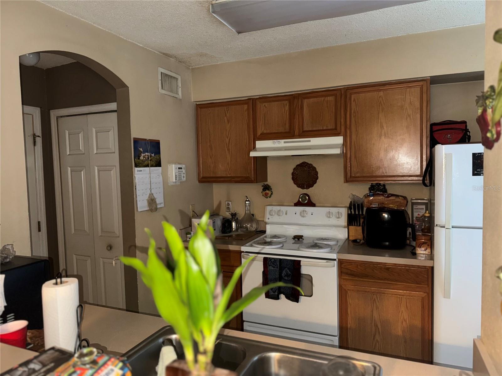 RIVERWALK AT WATERSIDE ISLAND - Residential