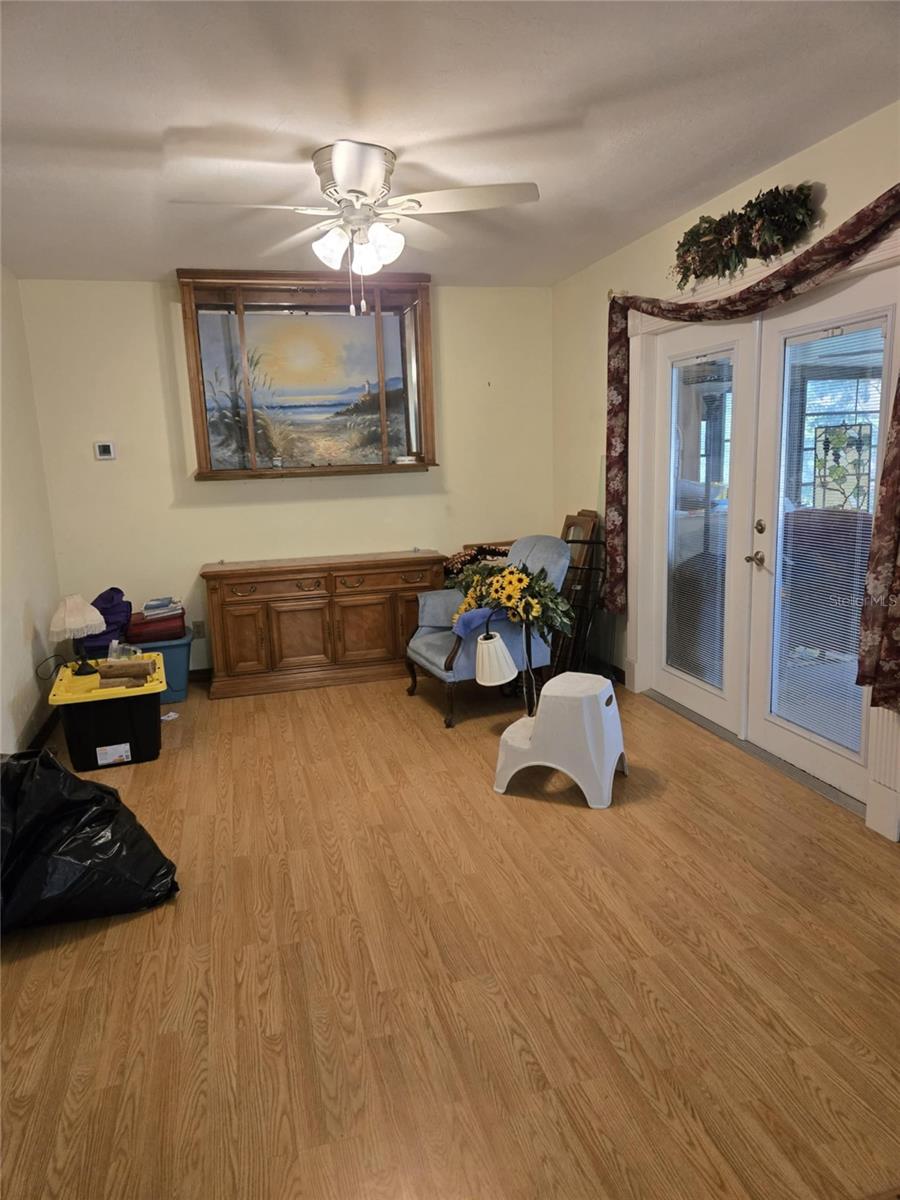 2941 QUEEN PALM DRIVE