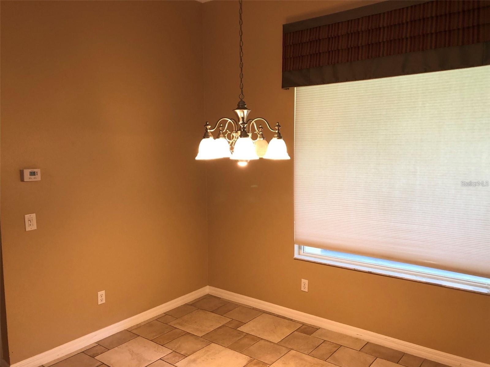 LOST LAKE GLEN - Residential Lease