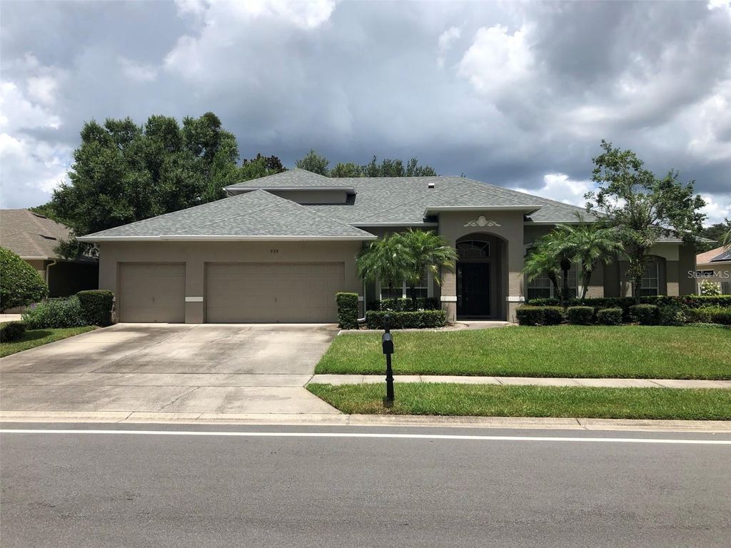 Photo of 925 Saza Run, Casselberry, FL 32707 (MLS # O6367223)