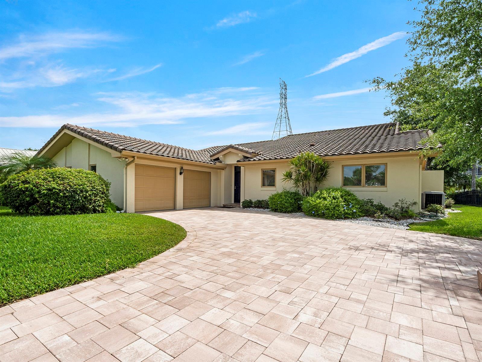 1721 PERCH LANE