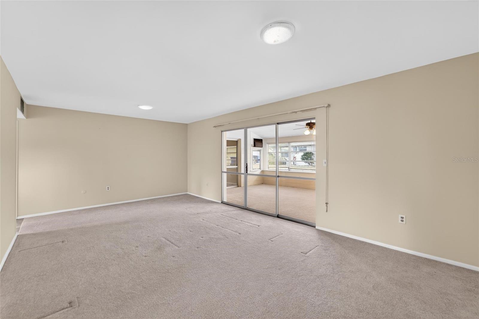 DEL WEBBS SUN CITY FLORIDA UN - Residential