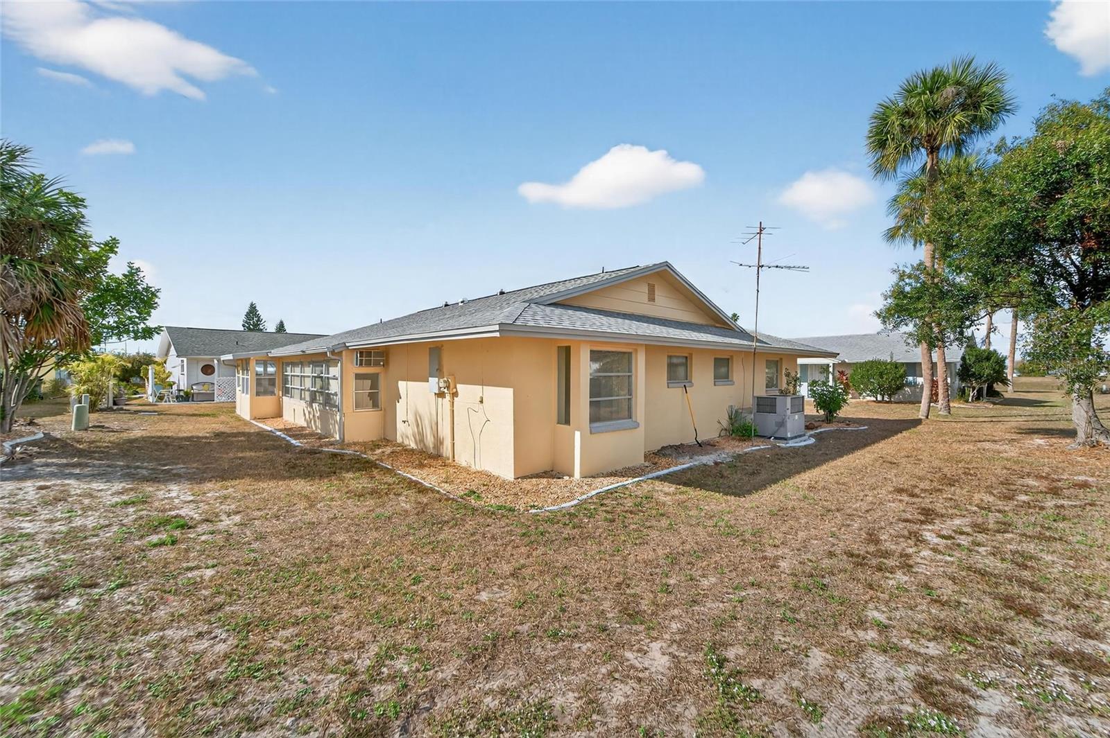 DEL WEBBS SUN CITY FLORIDA UN - Residential