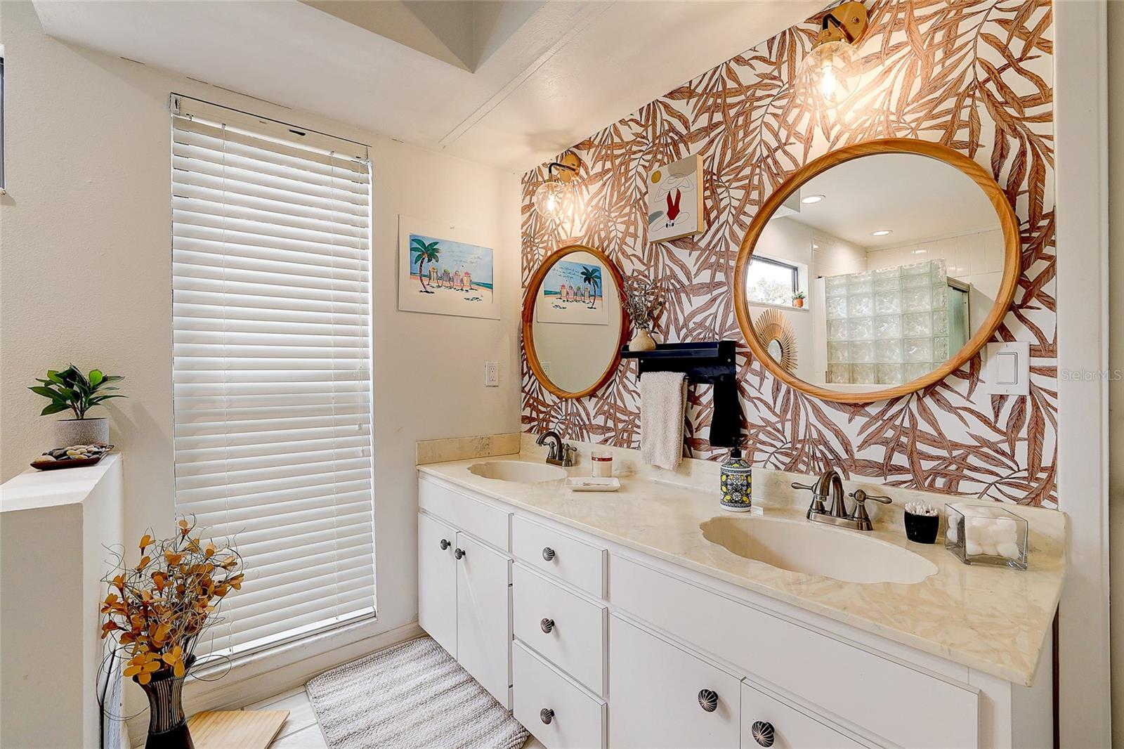 HEATHER LAKES - Residential