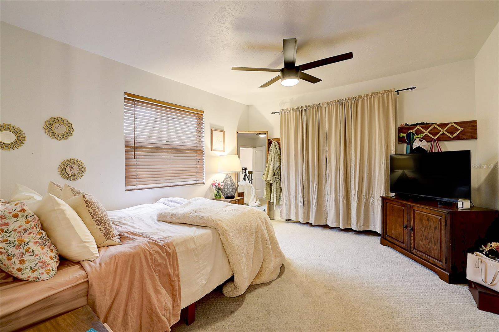 HEATHER LAKES - Residential