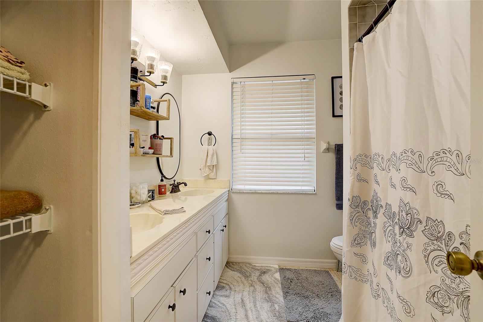 HEATHER LAKES - Residential