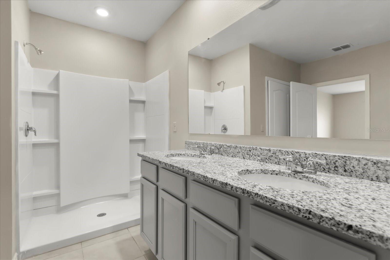 TIMBERWALAKE PH 2 - Residential Lease