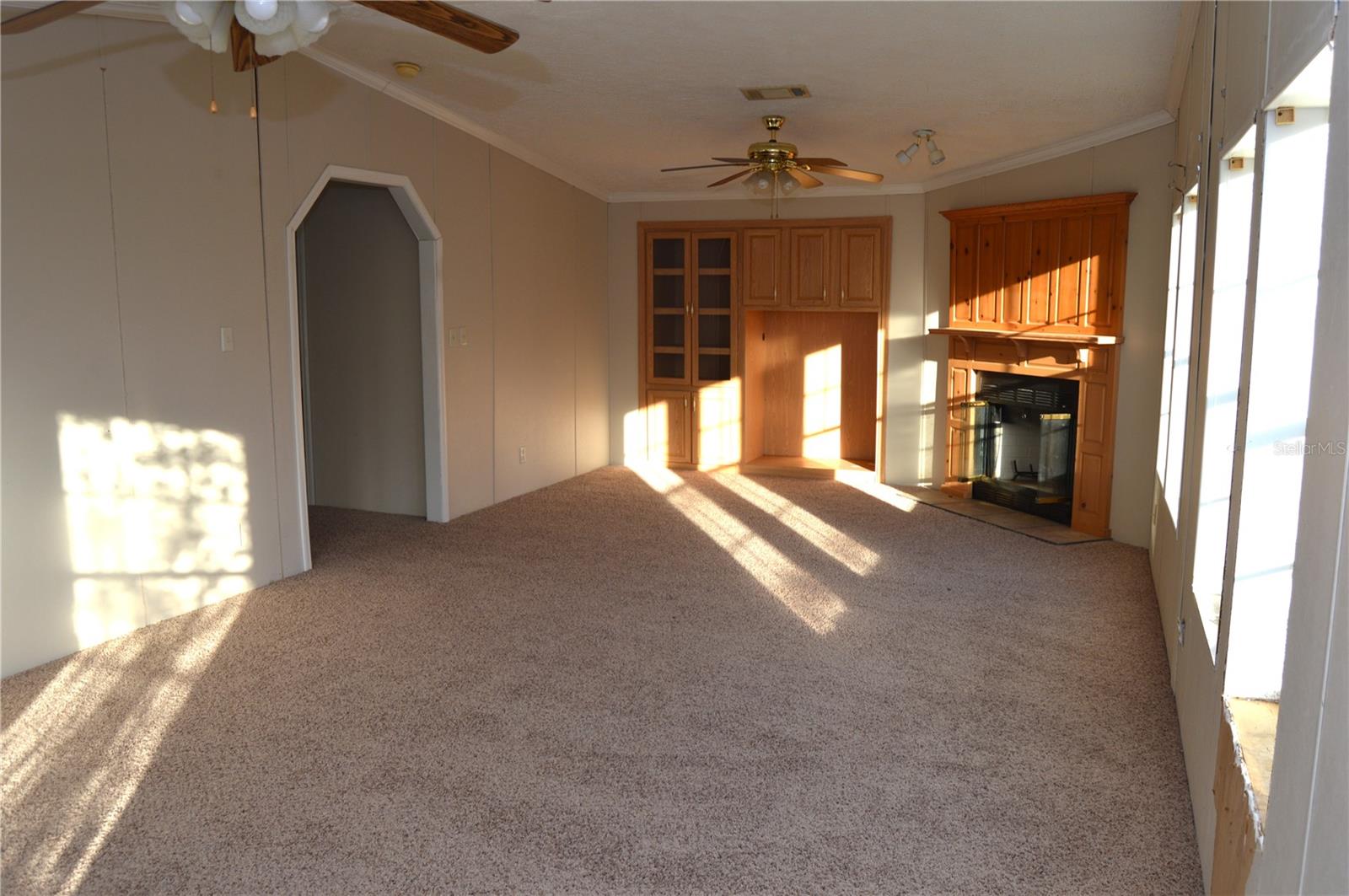 SILVER SPGS MANOR - Residential