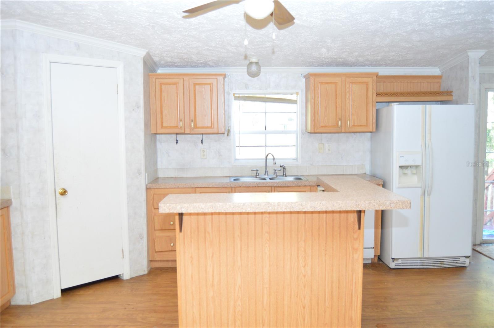 SILVER SPGS MANOR - Residential