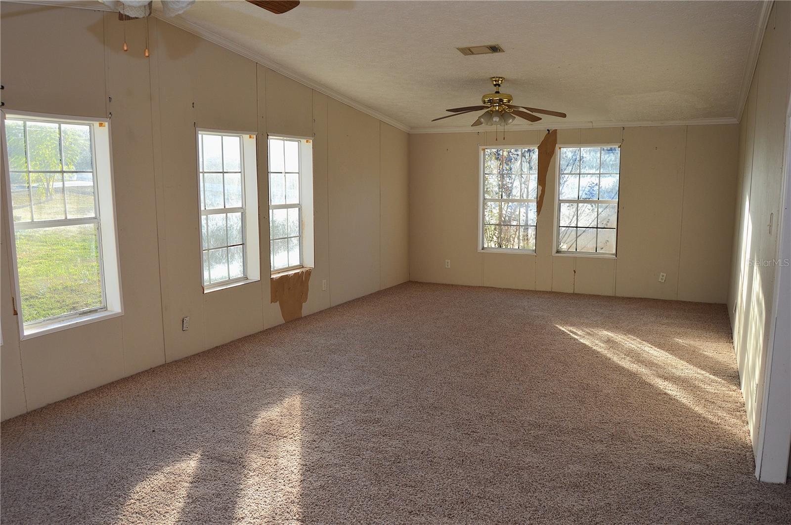 SILVER SPGS MANOR - Residential