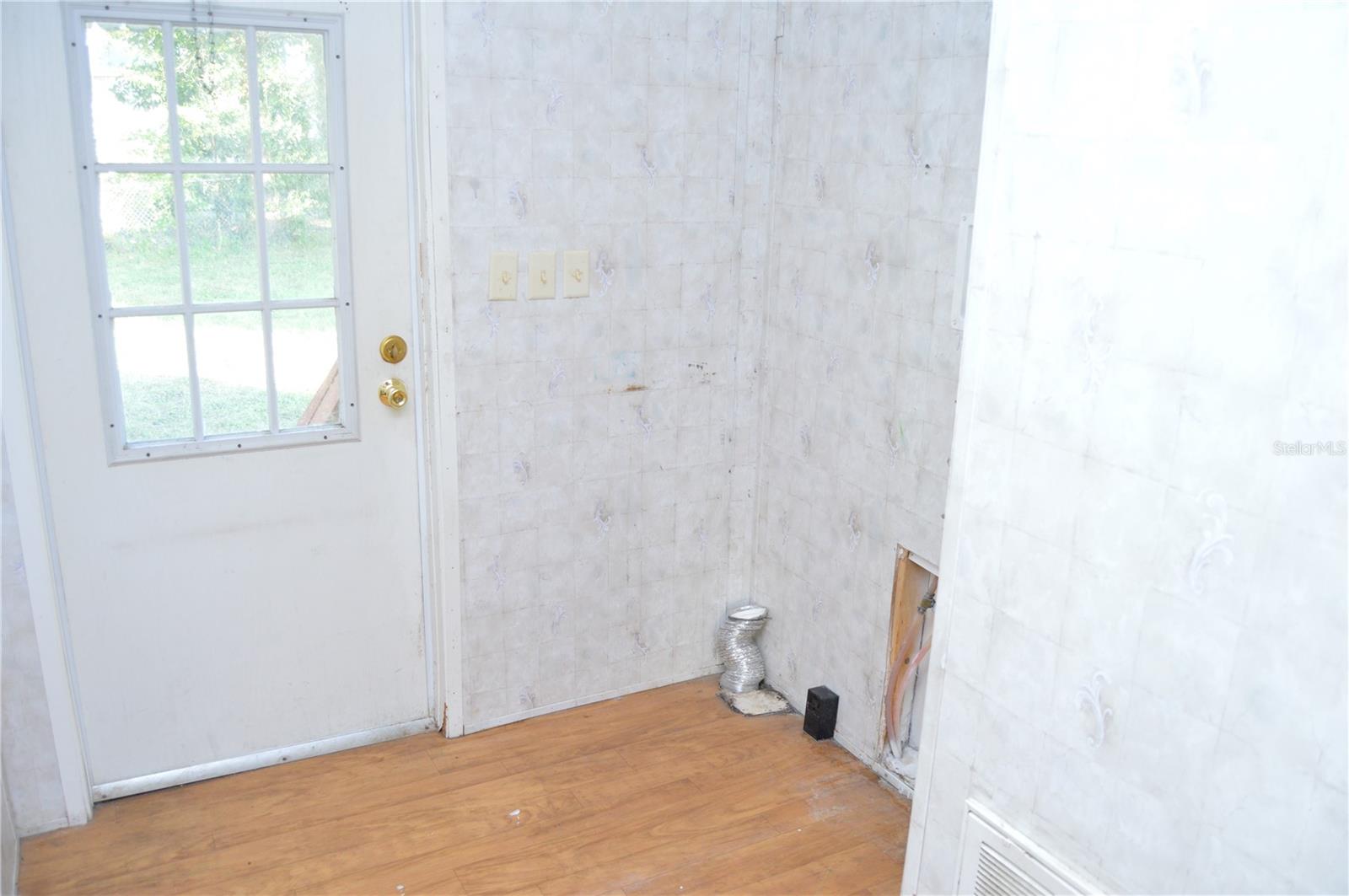 SILVER SPGS MANOR - Residential