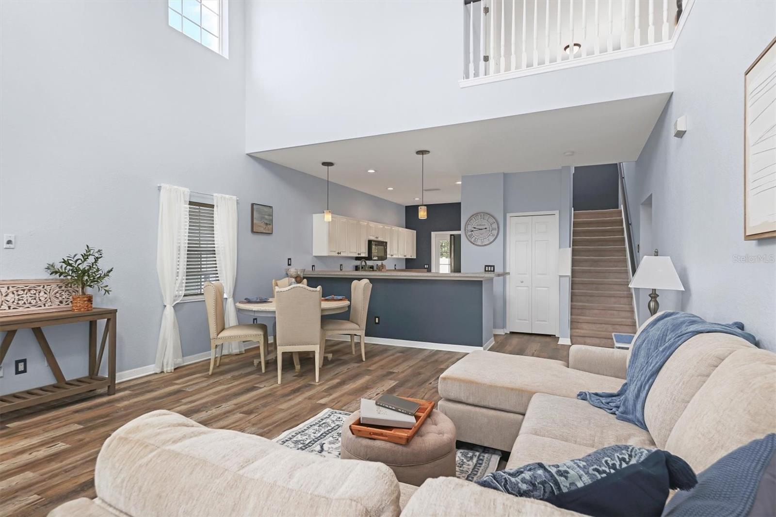 OAK VIEW PH III - Residential