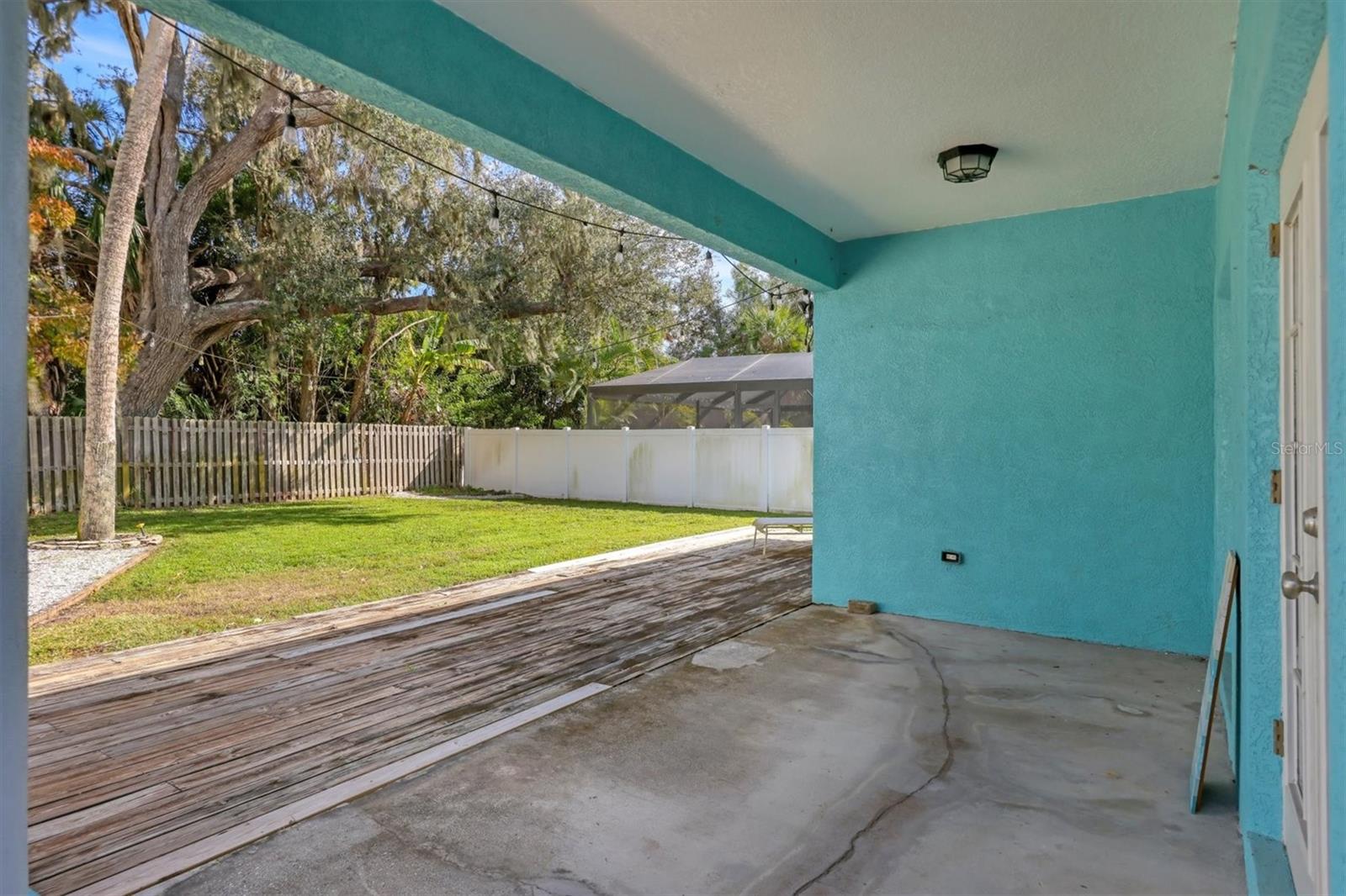 OAK VIEW PH III - Residential