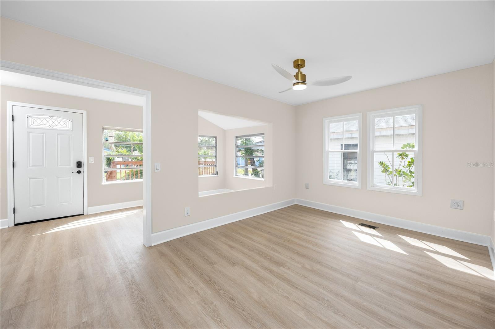 PAGES REP OF MITCHELLS BEACH - Residential
