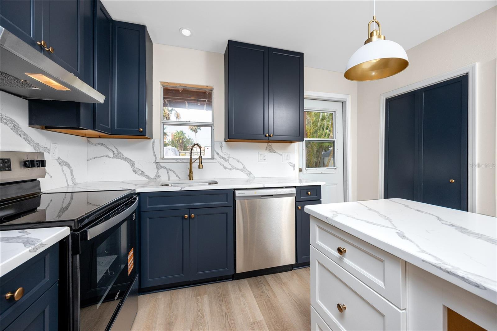 PAGES REP OF MITCHELLS BEACH - Residential