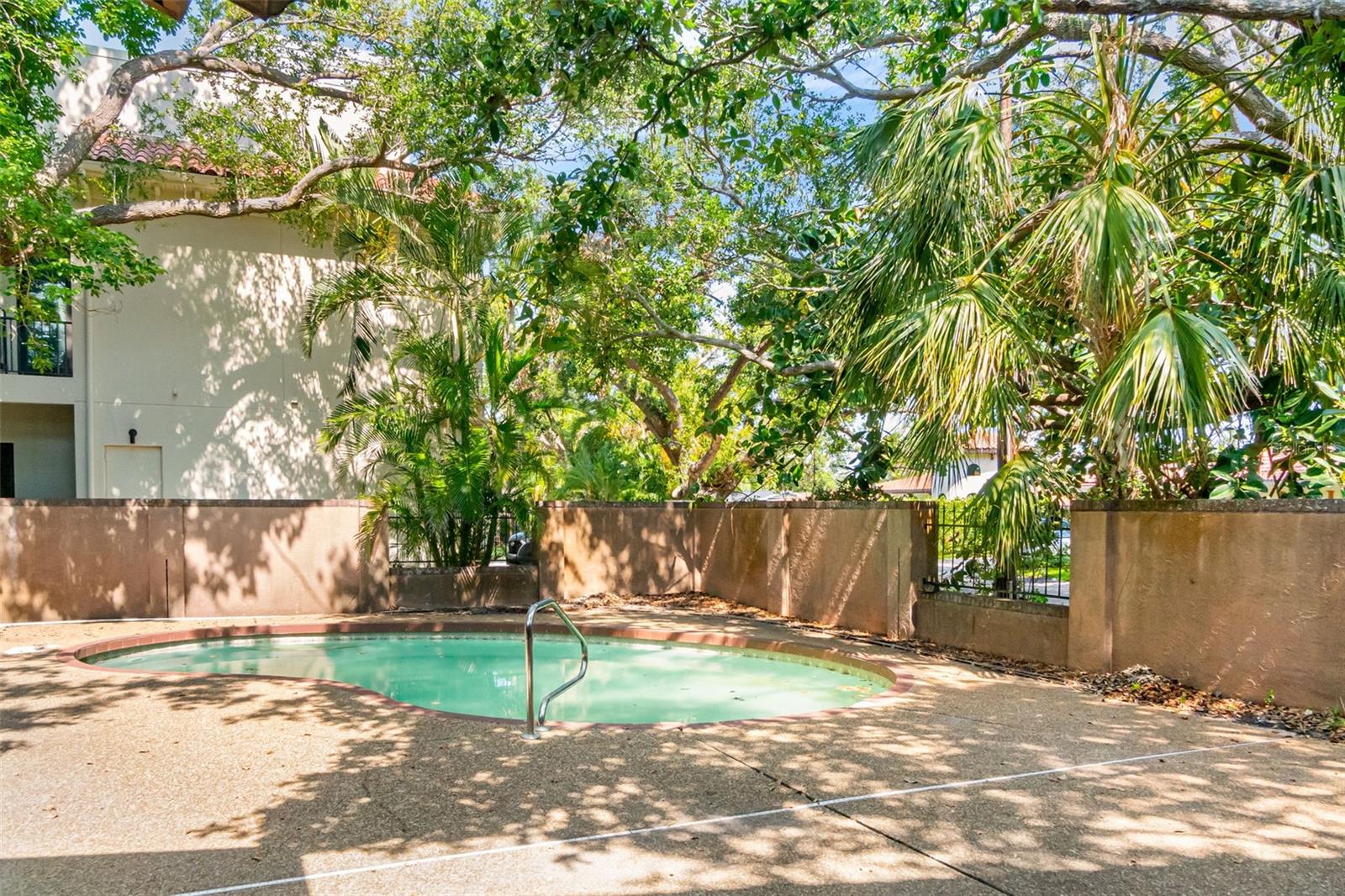 CHEROKEE PARK 2 - Residential